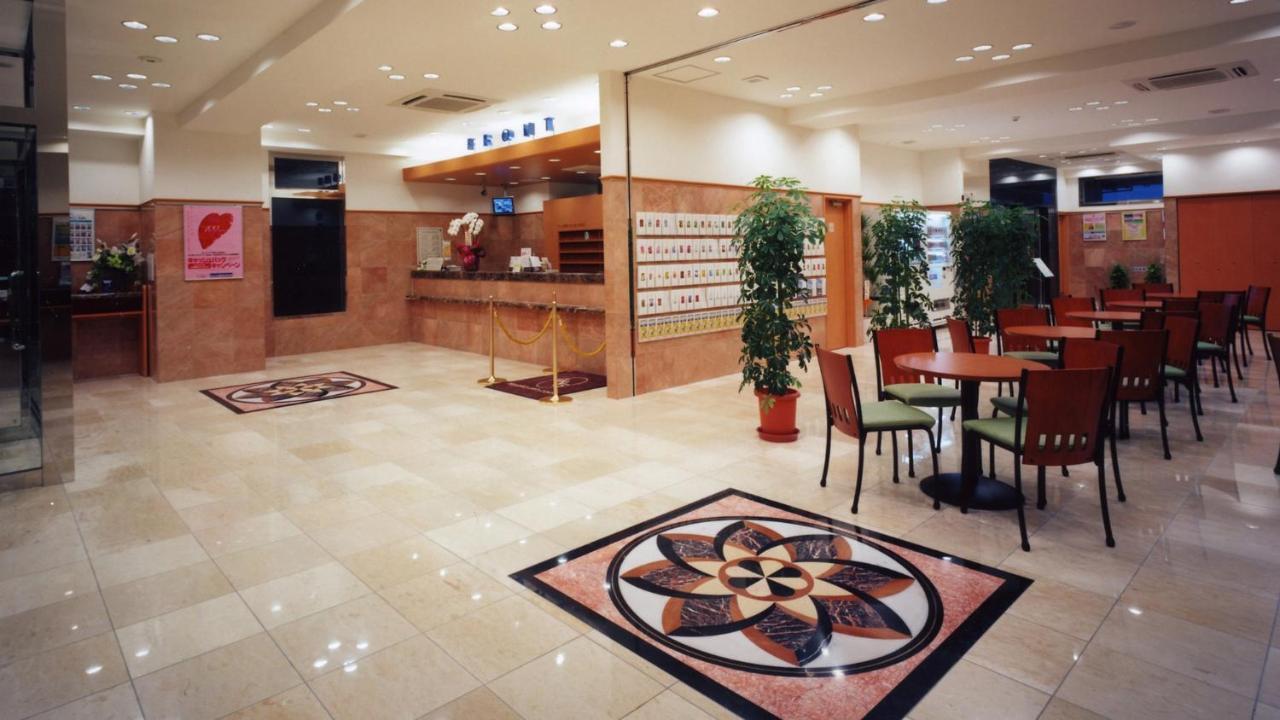 Toyoko Inn Tokyo Ikebukuro Kita-Guchi No.1 Zewnętrze zdjęcie