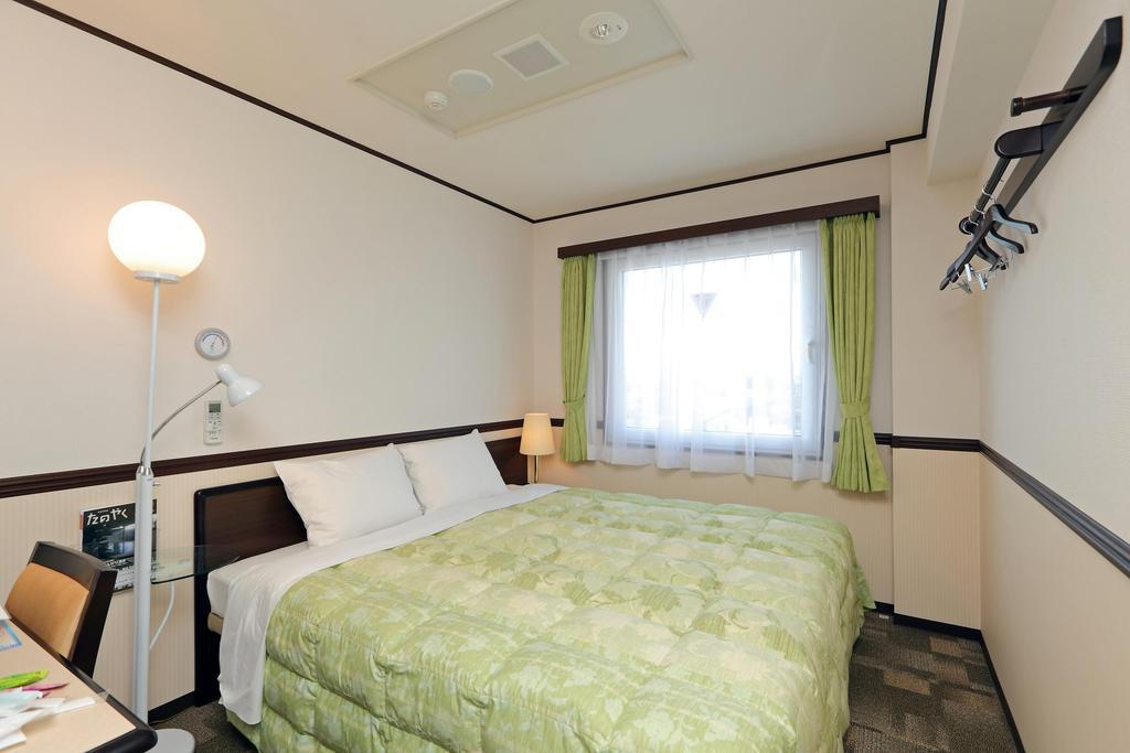 Toyoko Inn Tokyo Ikebukuro Kita-Guchi No.1 Zewnętrze zdjęcie