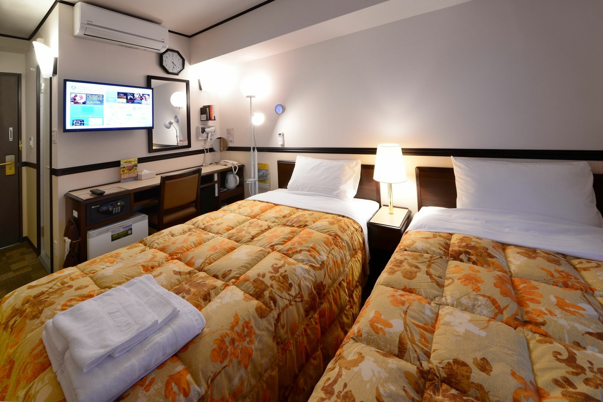 Toyoko Inn Tokyo Ikebukuro Kita-Guchi No.1 Zewnętrze zdjęcie